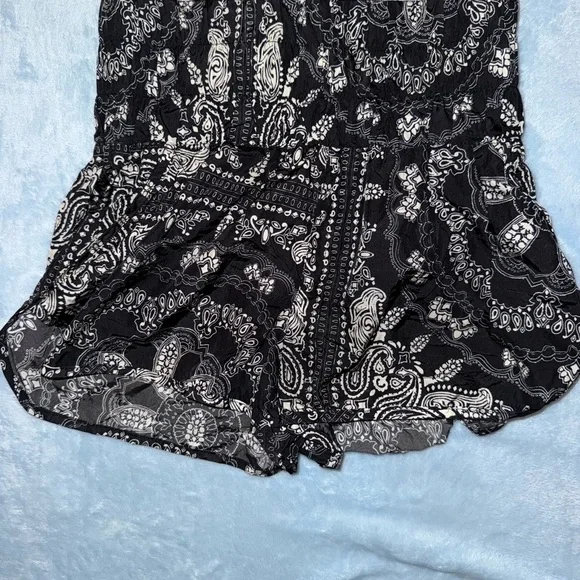 Free People Movement Athletic Shorts - Picture 2 of 6